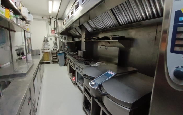 Transfer - Bar Restaurante -
Barcelona - Sarria-Sant Gervasi