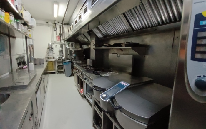 Transfer - Bar Restaurante -
Barcelona - Sarria-Sant Gervasi