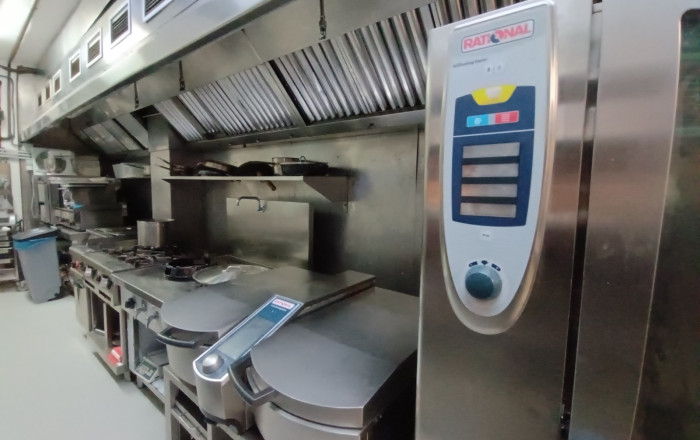 Transfer - Bar Restaurante -
Barcelona - Sarria-Sant Gervasi