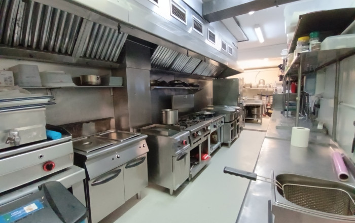 Transfer - Bar Restaurante -
Barcelona - Sarria-Sant Gervasi