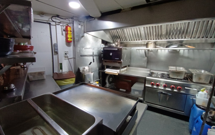 Transfer - Bar Restaurante -
Barcelona - Sarria-Sant Gervasi