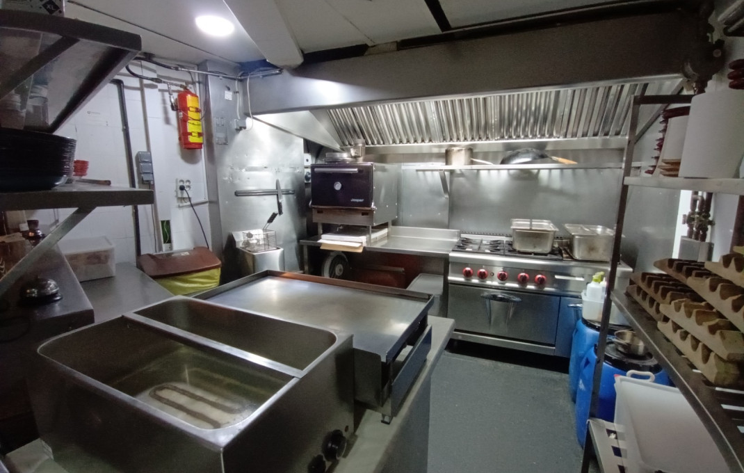 Transfer - Bar Restaurante -
Barcelona - Sarria-Sant Gervasi