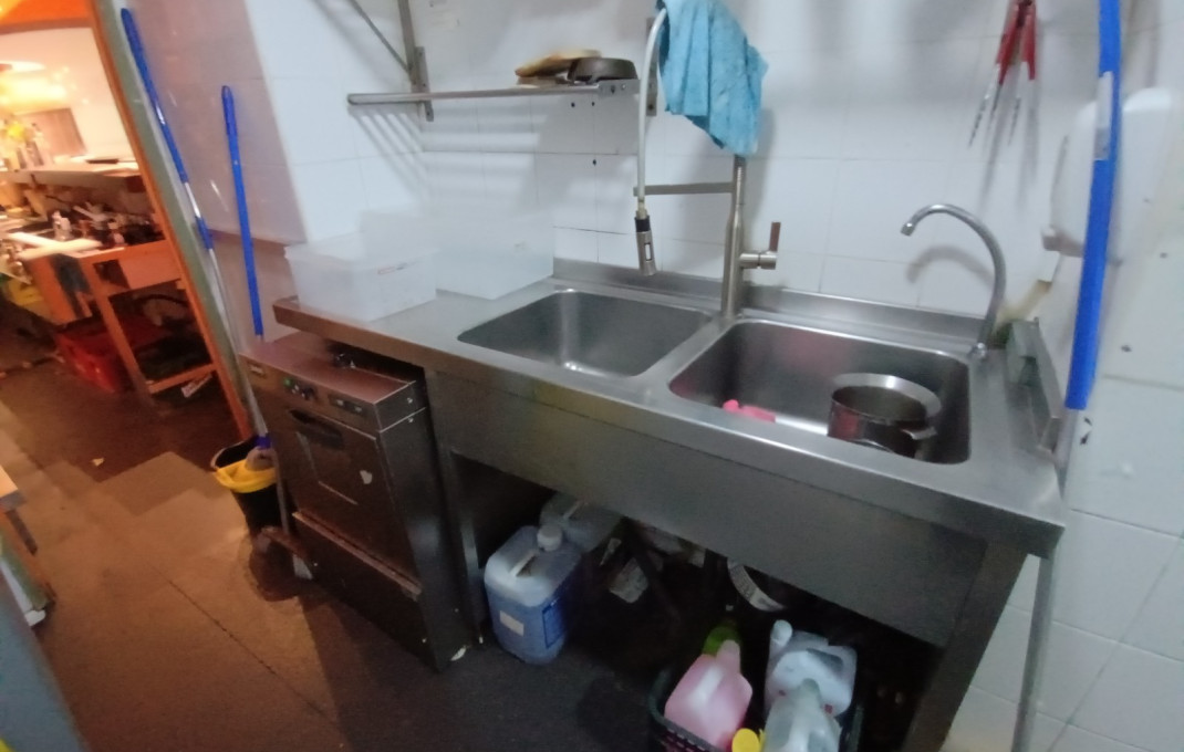 Transfer - Bar Restaurante -
Barcelona - Sarria-Sant Gervasi