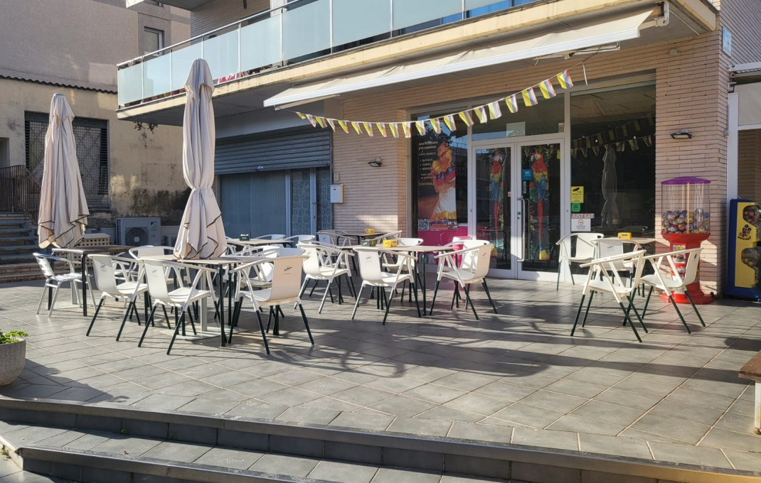 Traspaso - Bar-Cafeteria -
Tossa de Mar