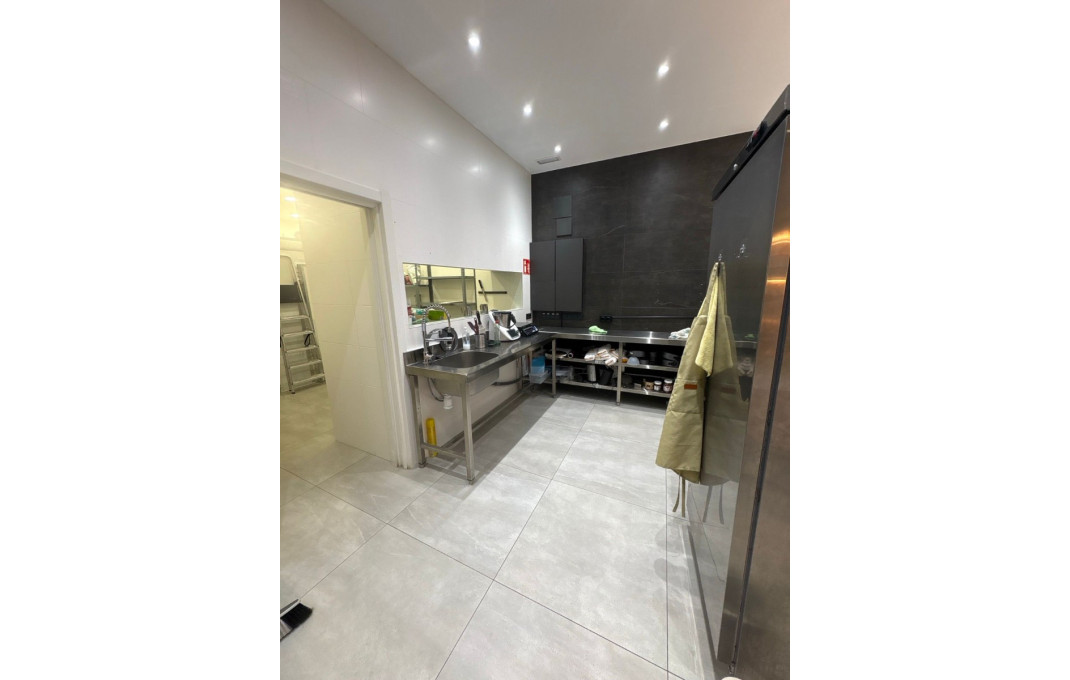 Traspaso - Obradores y/o Panaderias -
Barcelona - Gràcia