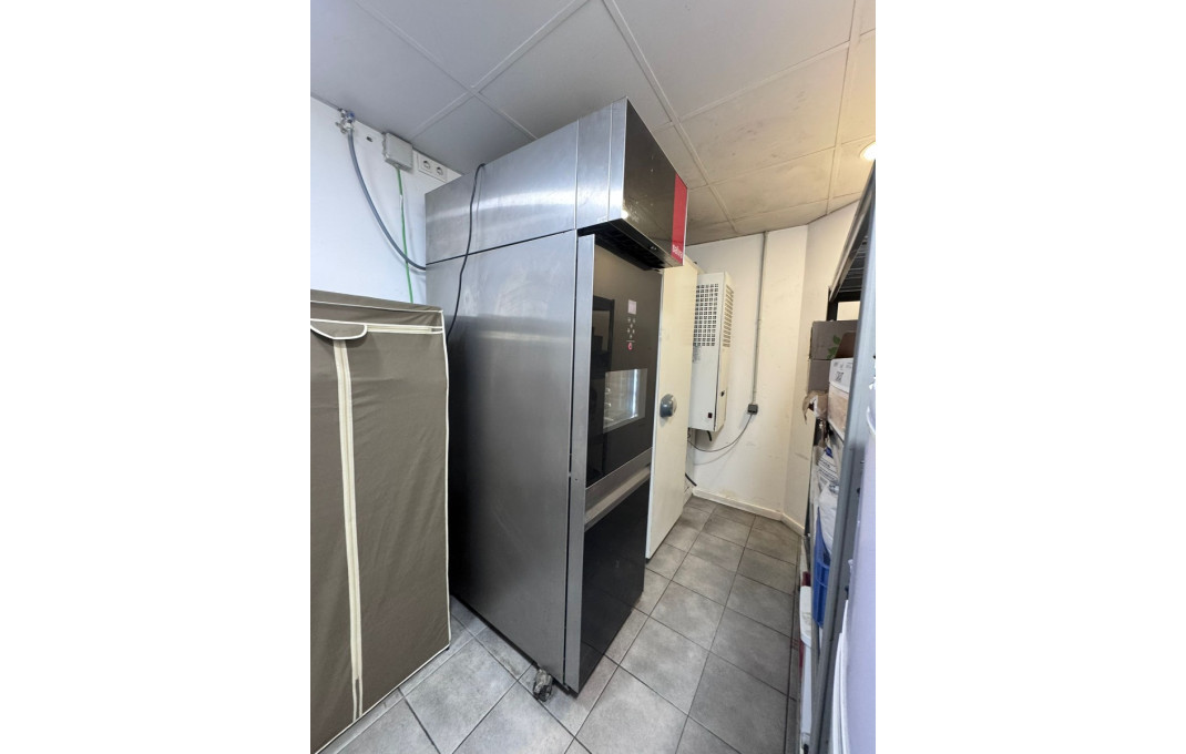 Traspaso - Obradores y/o Panaderias -
Barcelona - Sagrada familia