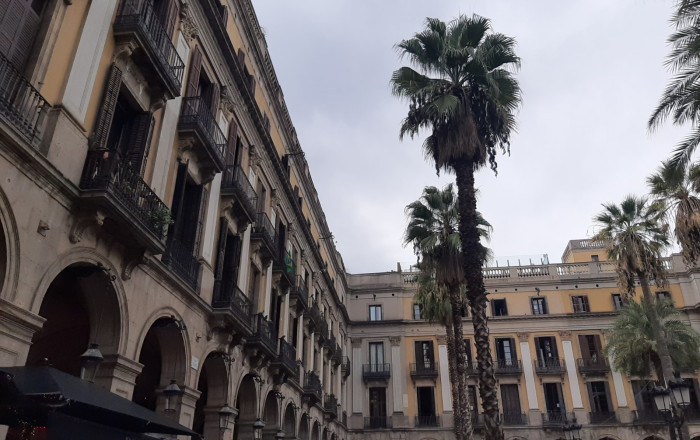 Venta - Piso -
Barcelona - Ciutat Vella, Raval