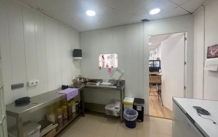 Traspaso - Obradores y/o Panaderias -
Barcelona - Les corts