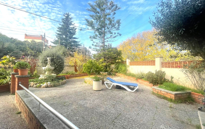 Venta - Casa -
Castellbisbal