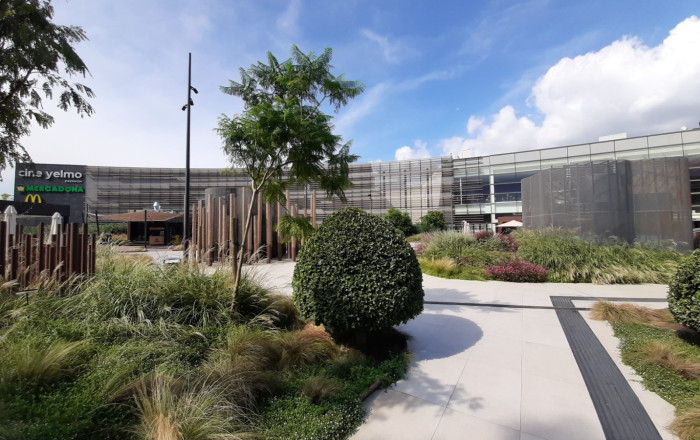 Venta - Local comercial -
Castelldefels