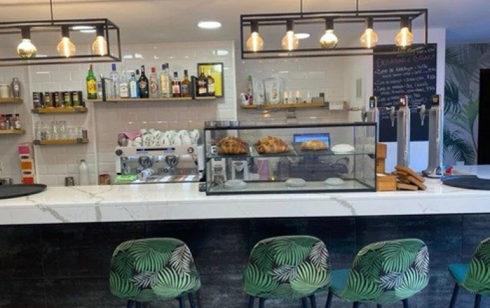 Traspaso - Bar Restaurante -
Barcelona - Nou Barris