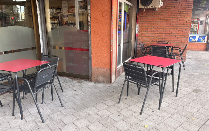 Traspaso - Bar-Cafeteria -
Cornella de Llobregat - Centro