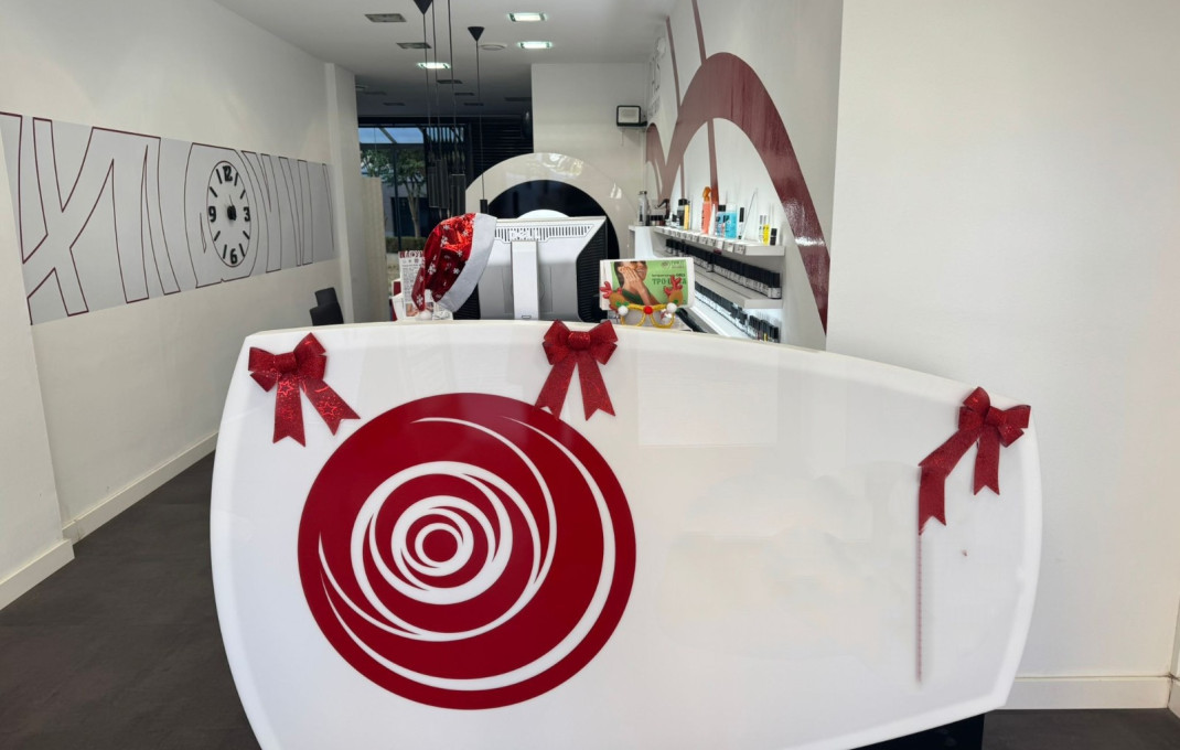 Transfert - Peluquerias y Estetica -
Sabadell