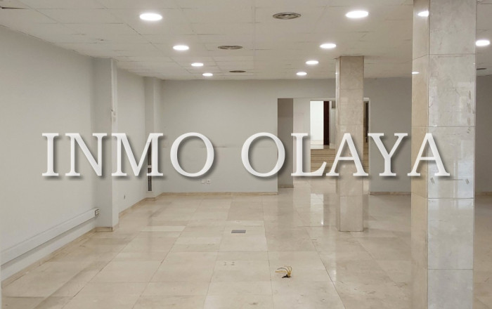 Alquiler - Local comercial -
Palau-solit&agrave; i Plegamans