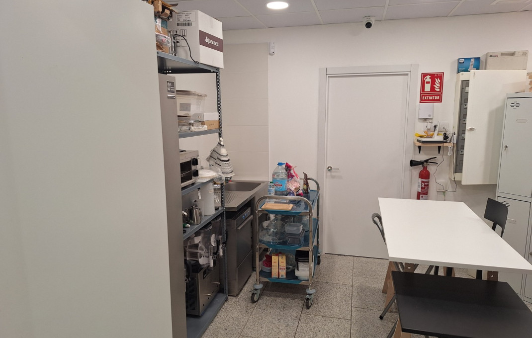 Traspaso - Heladería -
Barcelona - Sant Martí