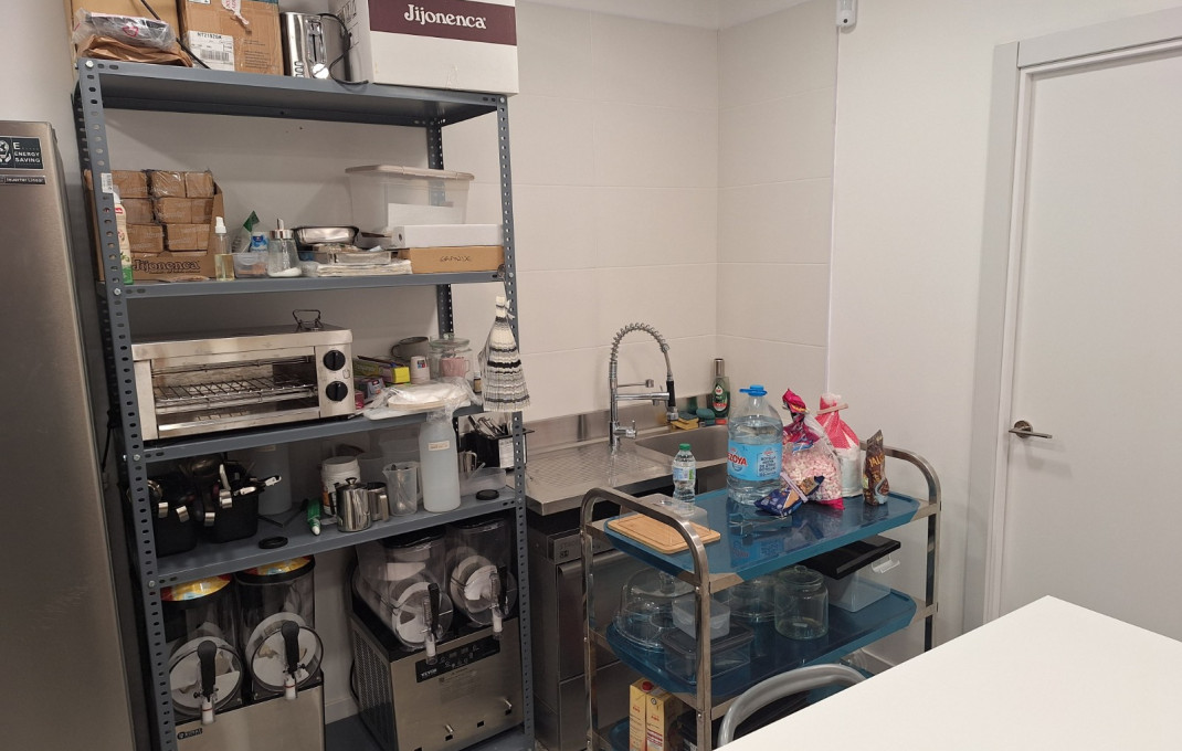 Traspaso - Heladería -
Barcelona - Sant Martí