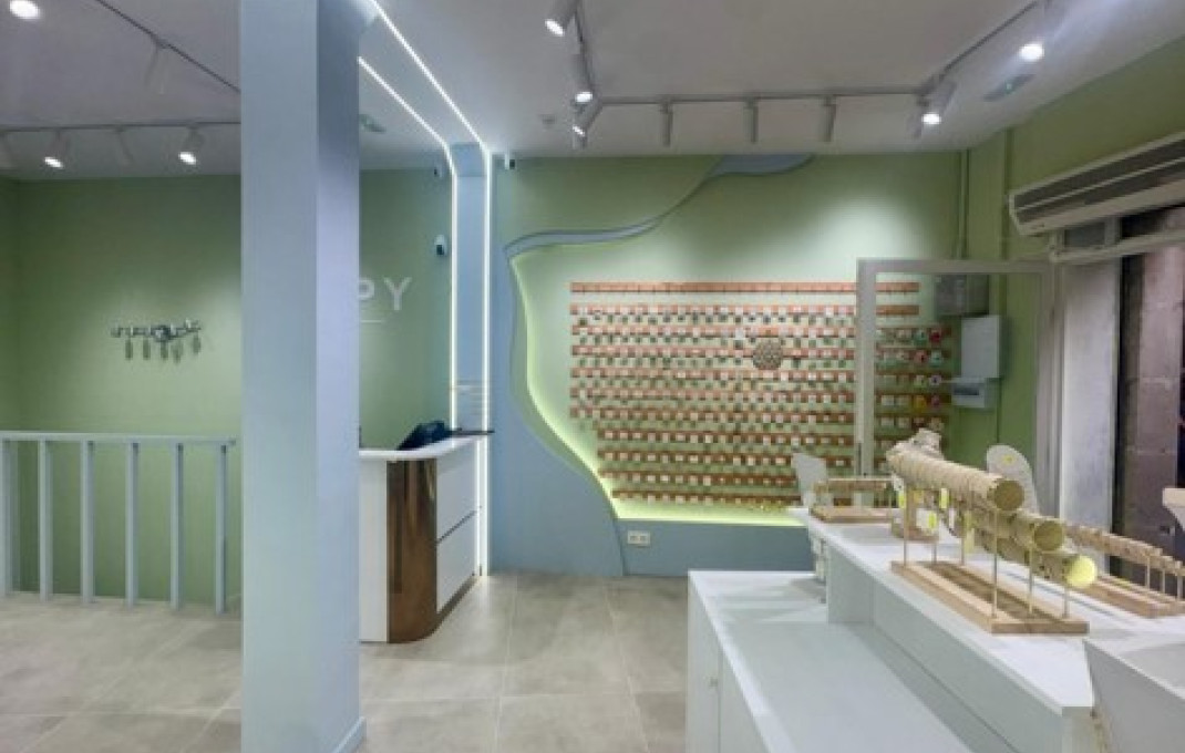 Vente rentable - Local comercial -
Barcelona - Ciutat Vella