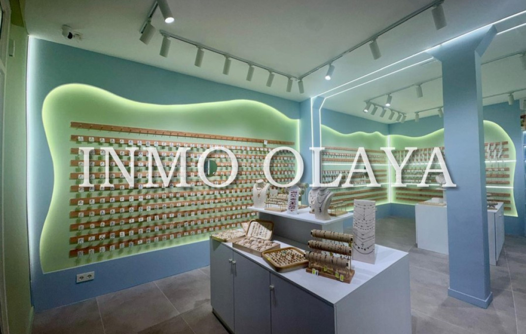 Vente rentable - Local comercial -
Barcelona - Ciutat Vella