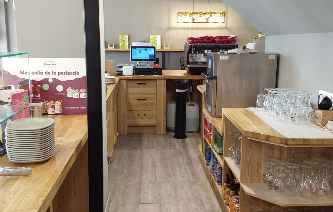 Traspaso - Bar-Cafeteria -
Sant Cugat del Vall&egrave;s