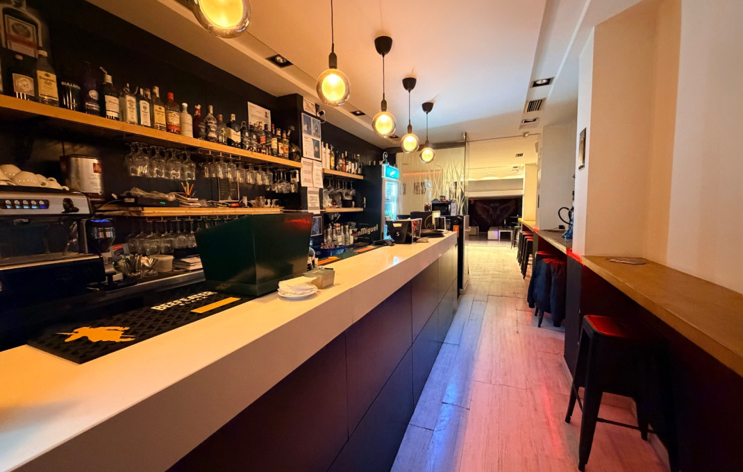 Traspaso - Bar- C1 -
Barcelona - Eixample