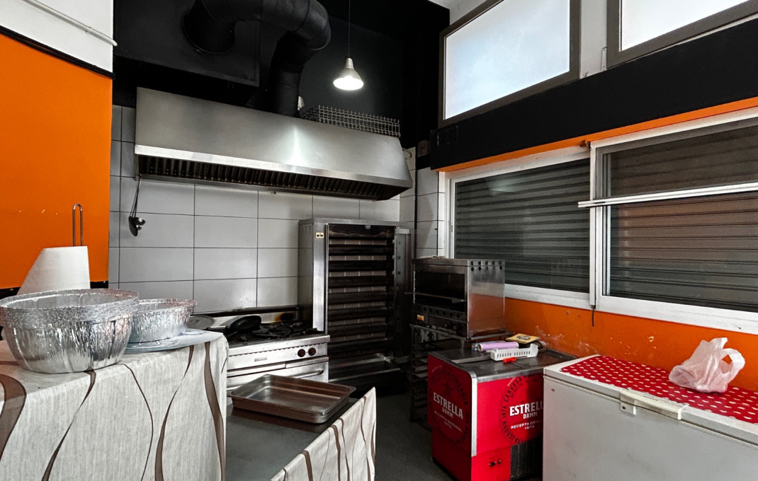 Traspaso - Rostisseria -
L'Hospitalet de Llobregat