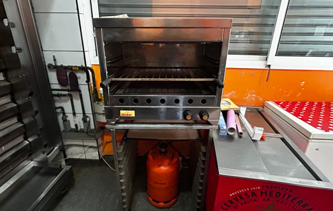 Traspaso - Rostisseria -
L'Hospitalet de Llobregat