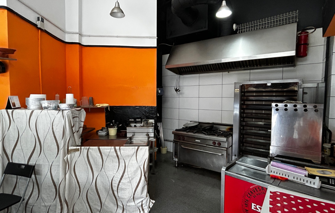 Traspaso - Rostisseria -
L'Hospitalet de Llobregat