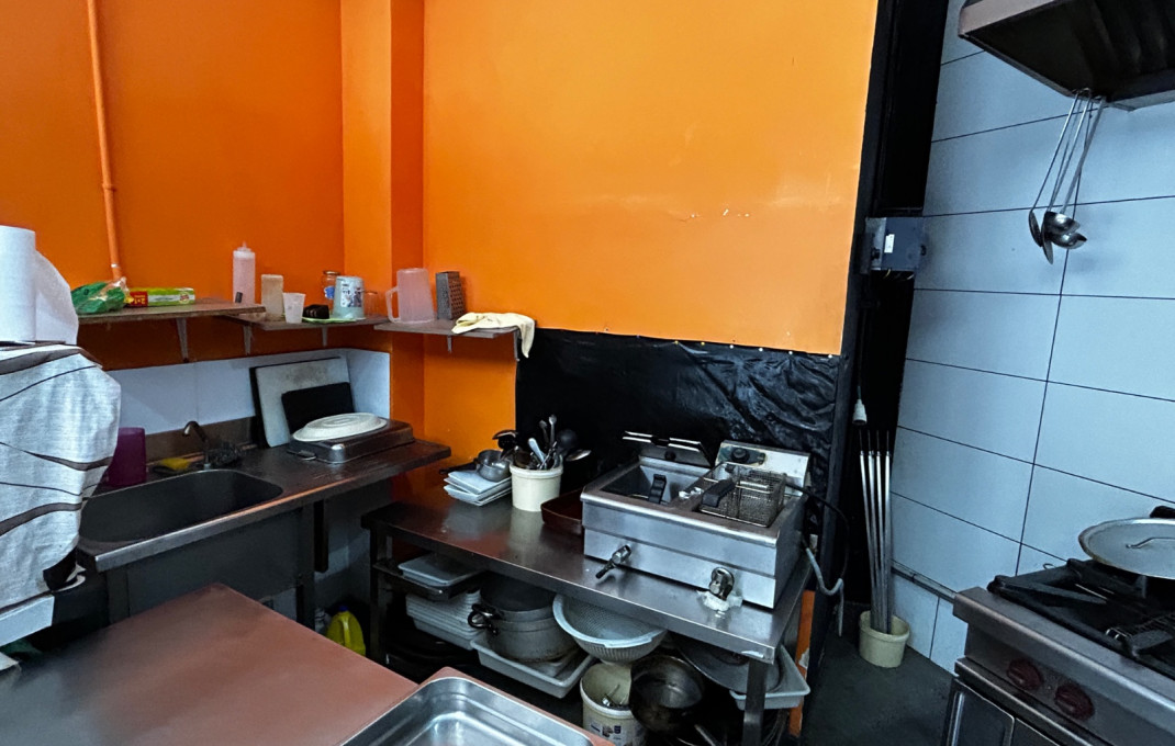 Traspaso - Rostisseria -
L'Hospitalet de Llobregat