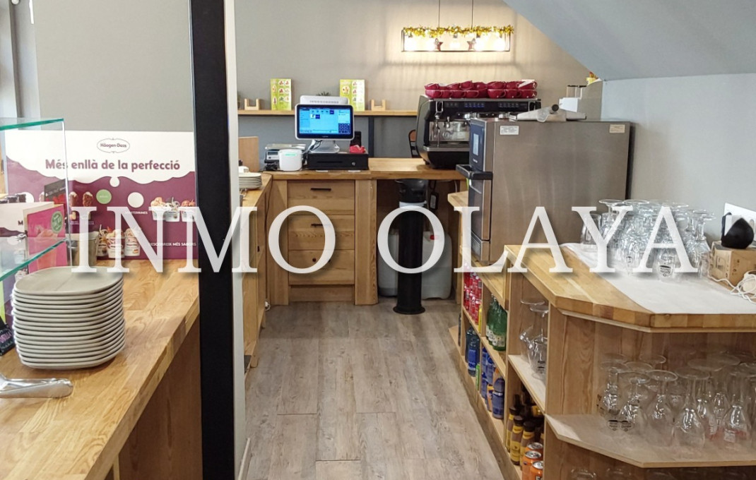 Traspaso - Bar-Cafeteria -
Sant Cugat del Vall&egrave;s