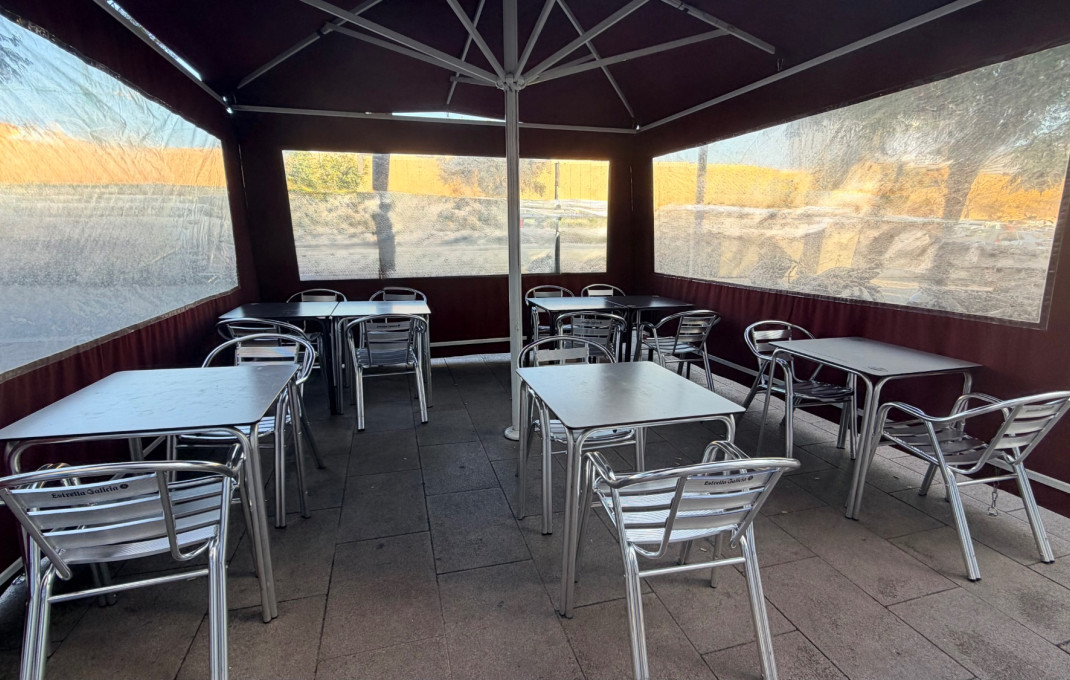 Traspaso - Bar Restaurante -
Barcelona - Nou Barris