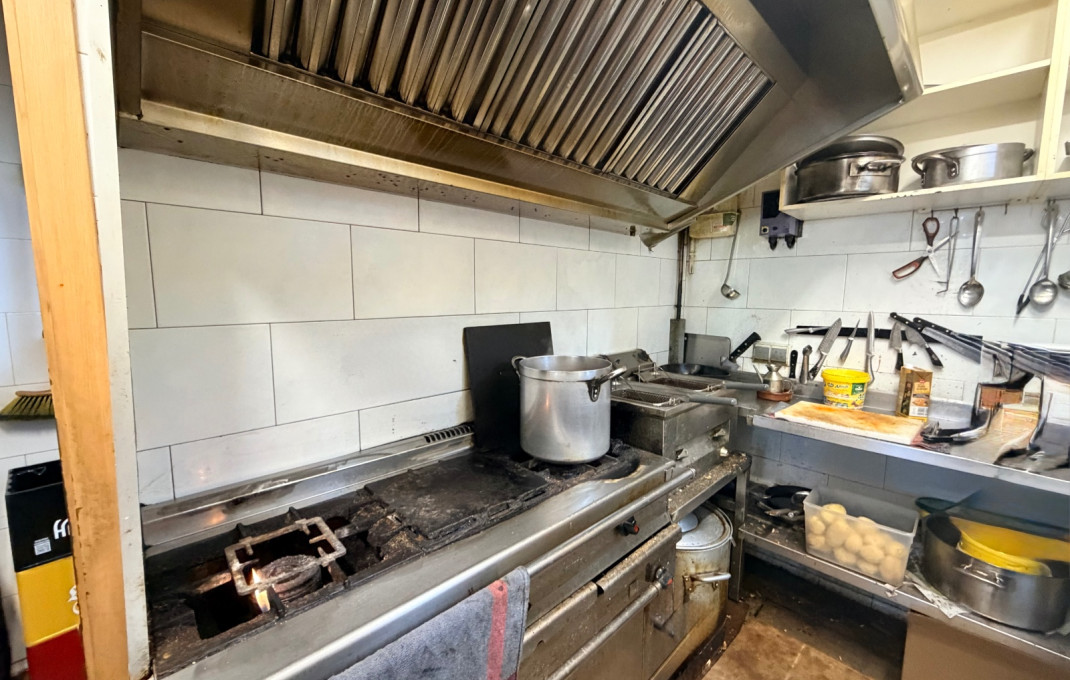 Traspaso - Bar Restaurante -
Barcelona - Nou Barris