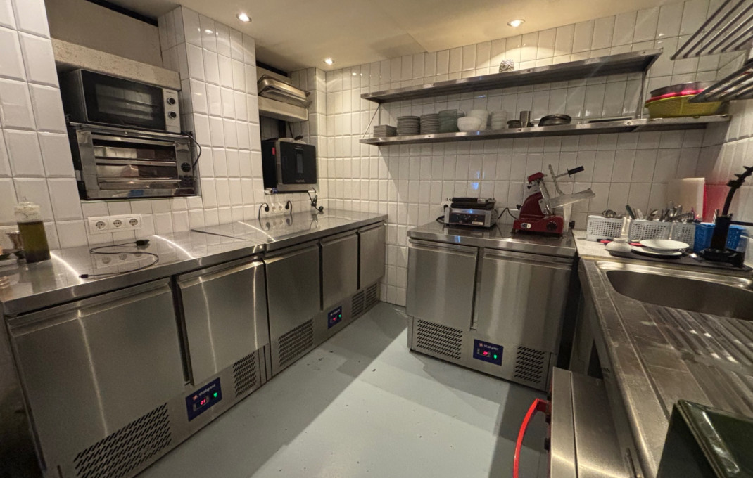 Traspaso - Bar- C1 -
Barcelona - Eixample Izquierdo