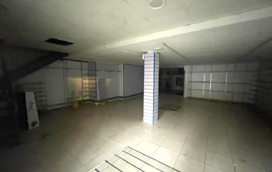 Alquiler - Local comercial -
Barcelona - Ciutat Vella, Raval