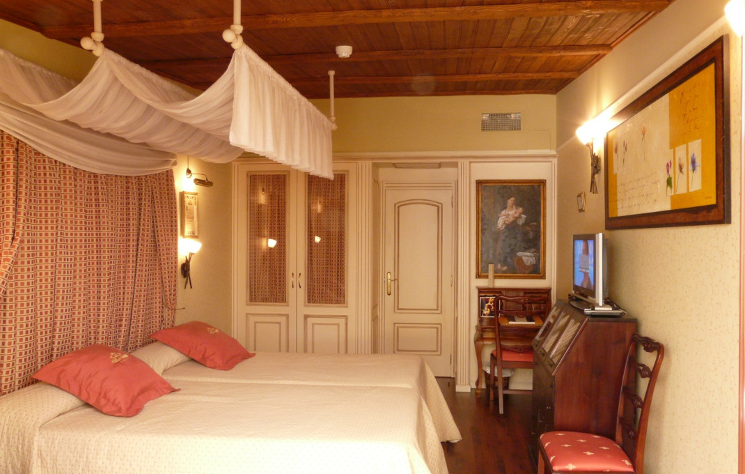 Venta - Hotel 2 Estrellas -
Jaén  - Villanueva del Arzobispo