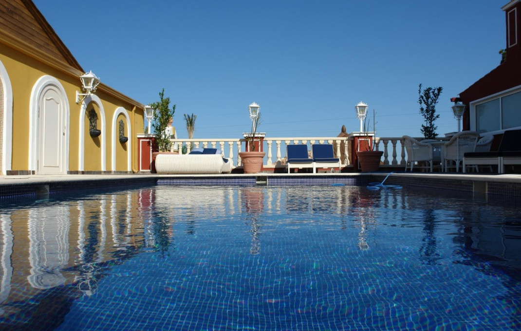 Venta - Hotel 2 Estrellas -
Jaén  - Villanueva del Arzobispo