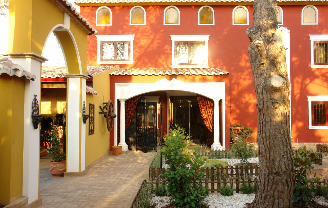 Venta - Hotel 2 Estrellas -
Jaén  - Villanueva del Arzobispo