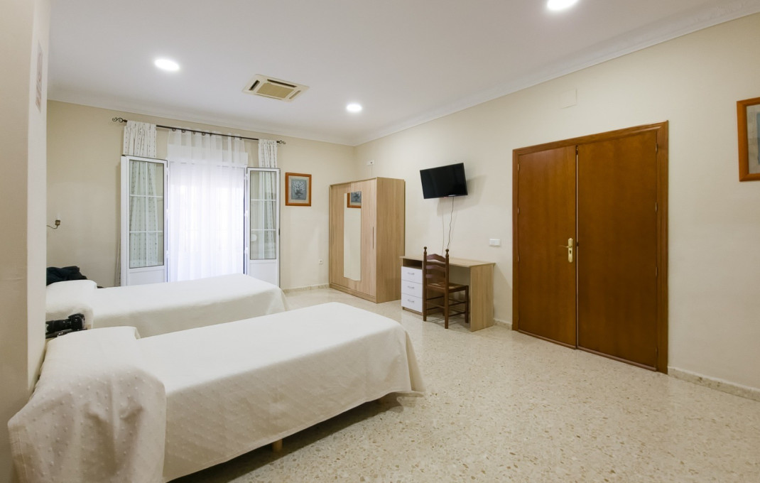 Venta - Hostal -
Sevilla - El Coronil