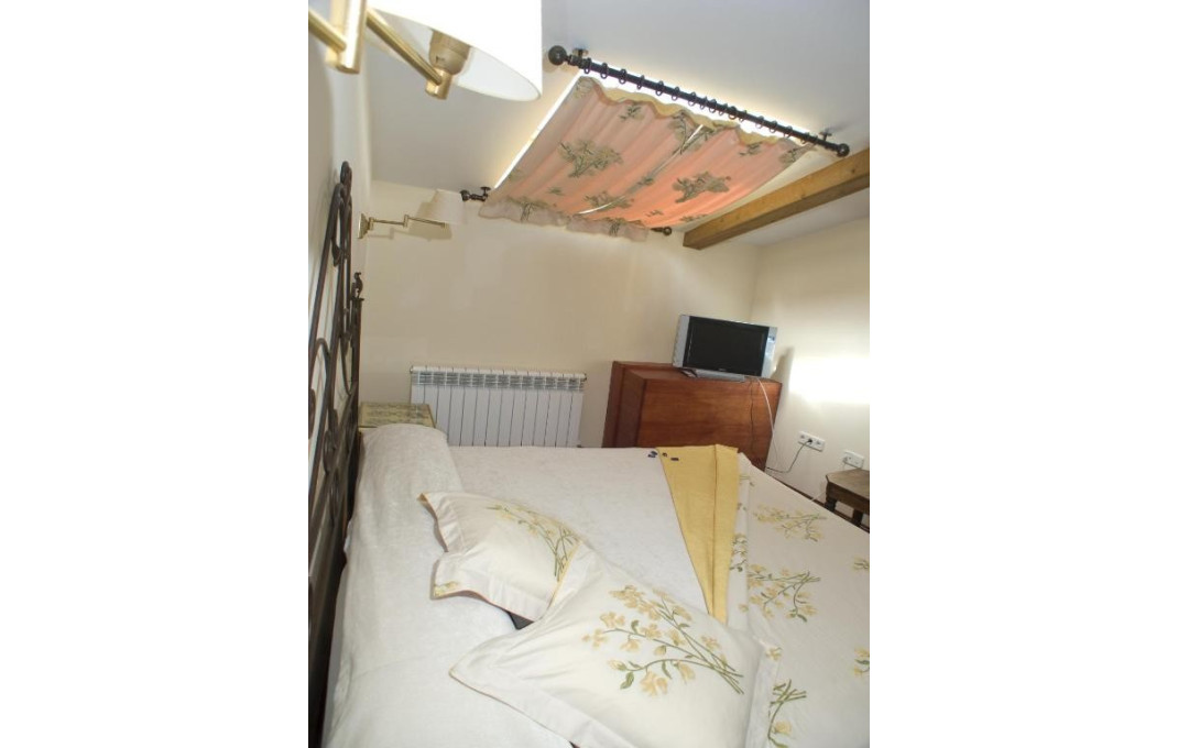 Sale - Posada -
Santa María del Tiétar