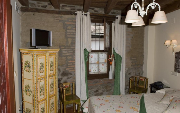 Sale - Posada -
Santa María del Tiétar