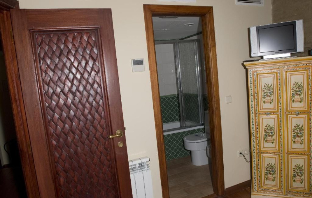 Sale - Posada -
Santa María del Tiétar