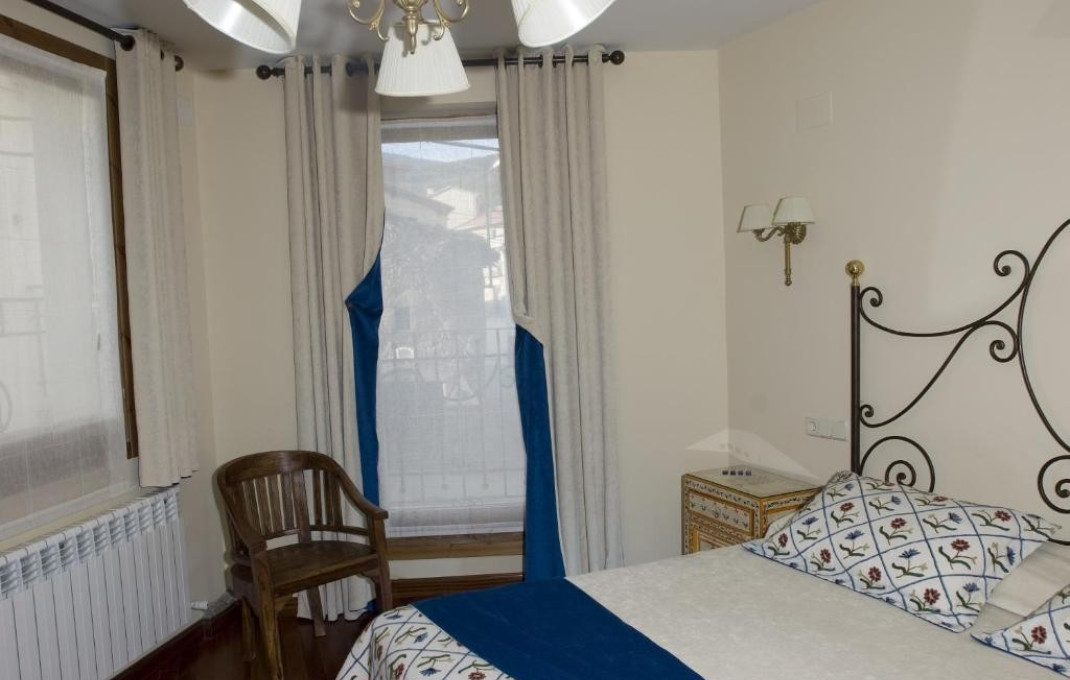 Sale - Posada -
Santa María del Tiétar