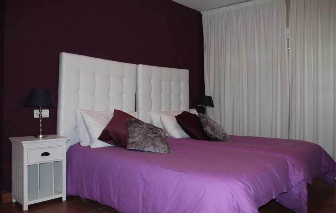 Venta - Hostal -
Cádiz - San Martín del Tesorillo