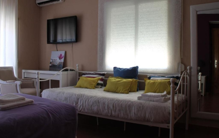 Venta - Hostal -
Cádiz - San Martín del Tesorillo