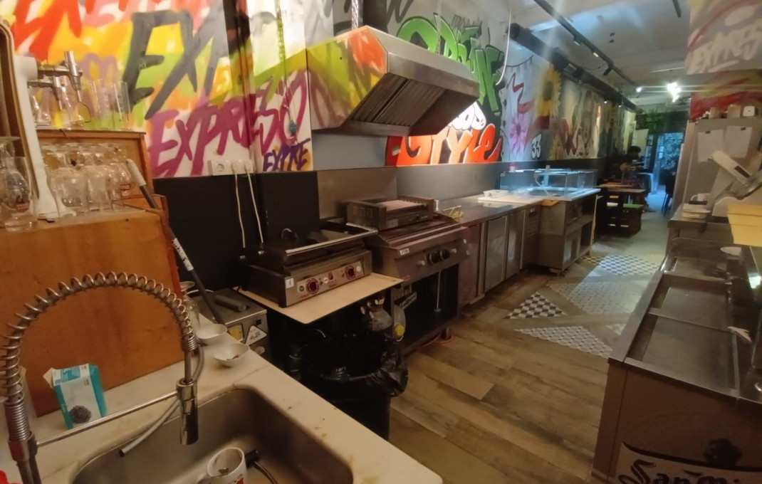 Traspaso - Bar Restaurante -
Barcelona - Sant Martí