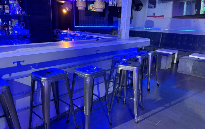 Traspaso - Bar Copas Musical -
Castelldefels