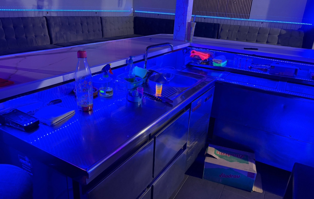 Traspaso - Bar Copas Musical -
Castelldefels