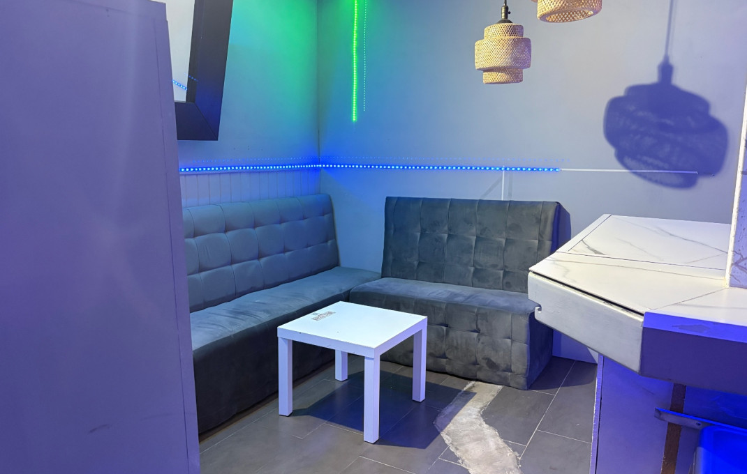 Traspaso - Bar Copas Musical -
Castelldefels