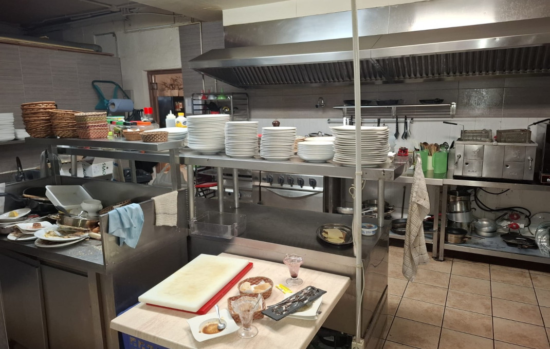 Revente - Hostal -
Tarragona