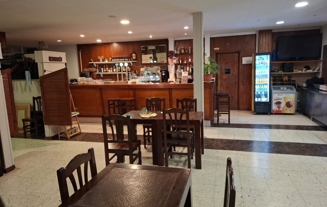 Revente - Hostal -
Tarragona