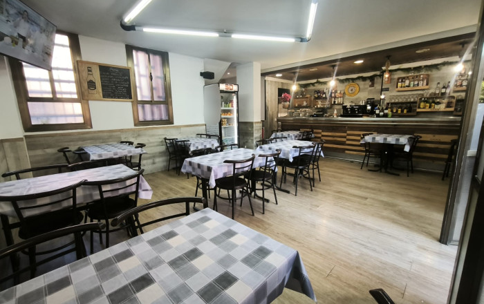 Traspaso - Bar Restaurante -
Barcelona - Sant Andreu